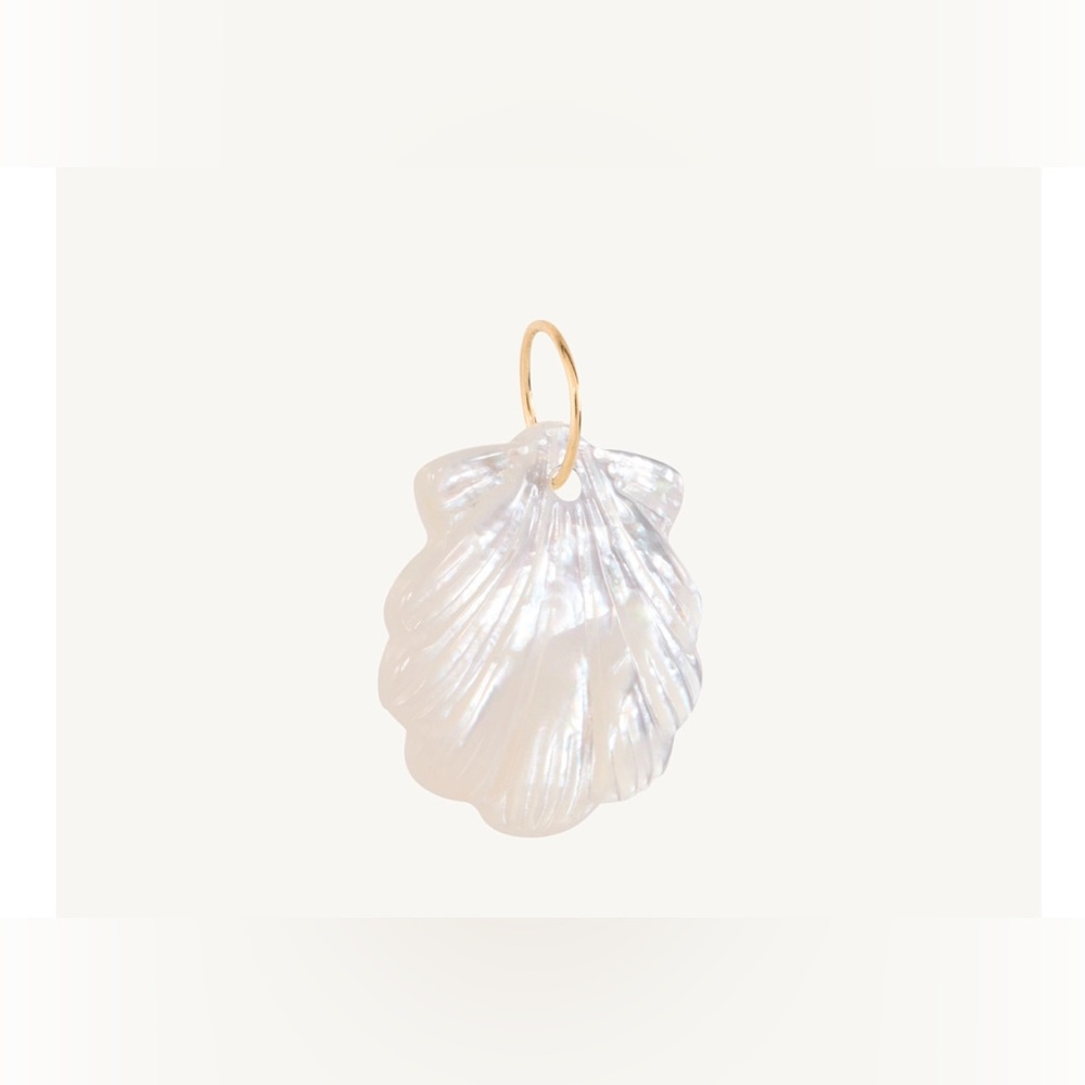 Catbird Summer-Forever Shell Charm- The Summer I Turned Pretty - Picture 12 of 17
